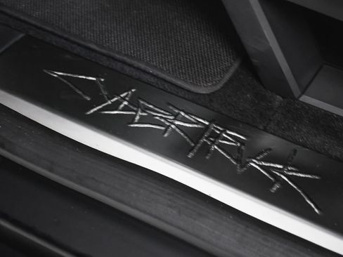 Used 2025 Tesla Cybertruck AWD Crew Cab image 11