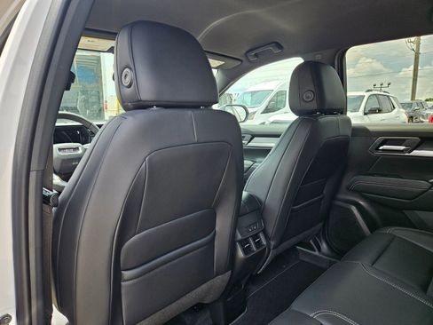 New 2026 GMC Terrain Elevation w/ Elevation Premium Package AWD/4WD image 23