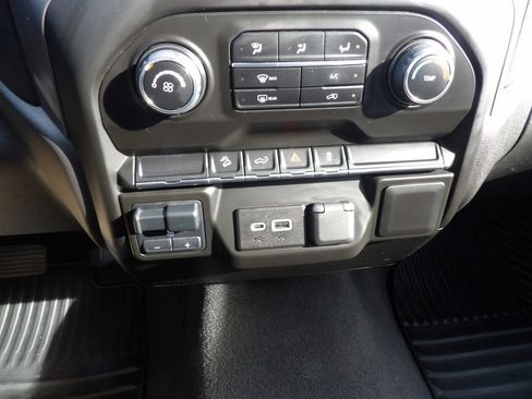 Used 2021 Chevrolet Silverado 1500 Custom Trail Boss image 22