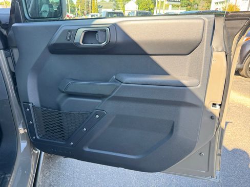 New 2025 Ford Bronco Badlands image 29