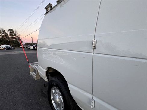 Used 2011 Ford E-350 and Econoline 350 Super Duty w/ PWR Group image 27