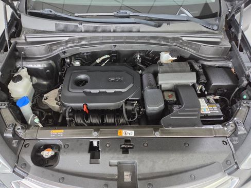 Used 2017 Hyundai Santa Fe Sport image 34