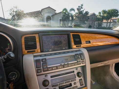 Used 2003 Lexus SC 430 Convertible image 48