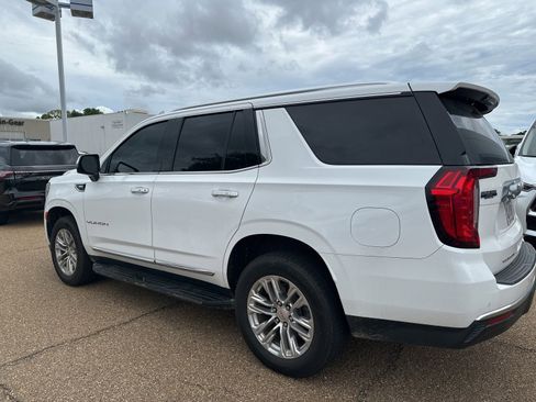 Used 2021 GMC Yukon SLT w/ SLT Luxury Plus Package RWD image 9