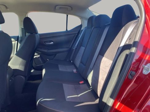 Used 2022 Nissan Sentra SR w/ Electronics Package image 25