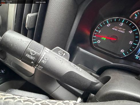 Used 2018 Chevrolet Silverado 1500 LT w/ Redline Edition AWD/4WD image 20