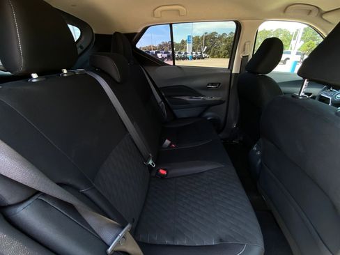 Used 2024 Nissan Kicks SV FWD image 28