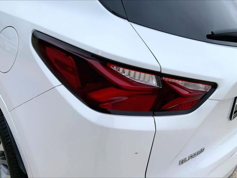 Used 2020 Chevrolet Blazer Premier FWD image 29