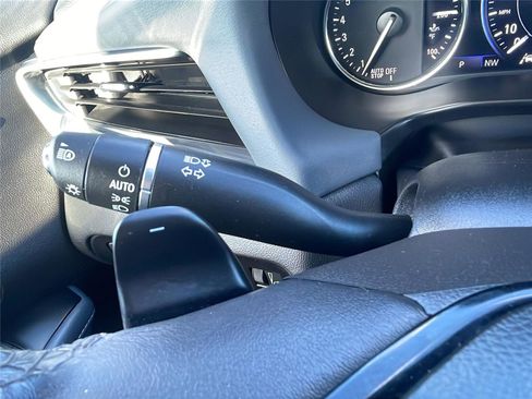 Used 2024 Buick Enclave Premium image 23