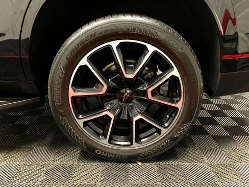 Used 2022 Chevrolet Tahoe RST w/ Luxury Package image 14