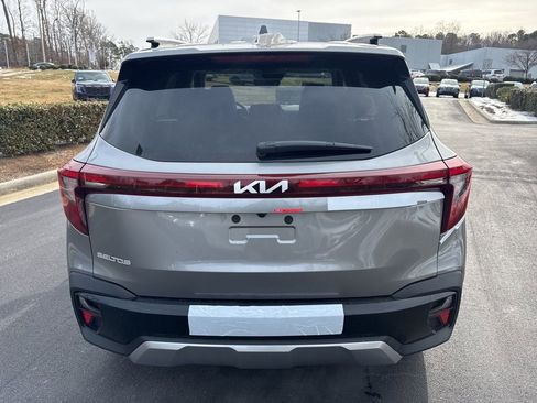 New 2026 Kia Seltos S image 5