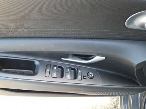 Used 2023 Hyundai Elantra SEL w/ Cargo Package FWD image 16