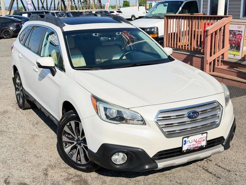 Used 2016 Subaru Outback 3.6R Limited AWD/4WD image 2
