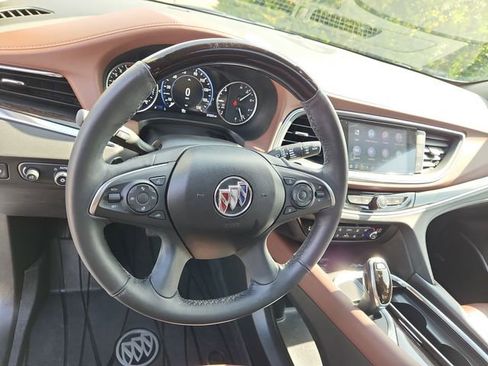 Certified 2021 Buick Enclave Avenir w/ Avenir Technology Package FWD image 19