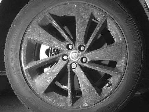 New 2026 Jaguar F-PACE R-Dynamic S image 39