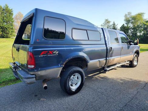 Used 2004 Ford F350 Lariat AWD/4WD image 6