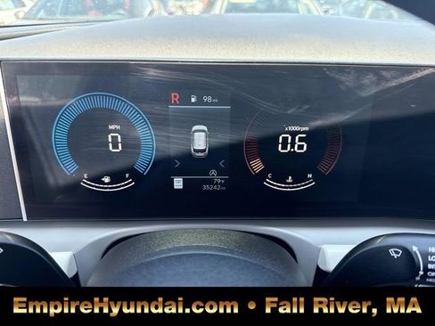 Used 2025 Hyundai Tucson SEL image 34