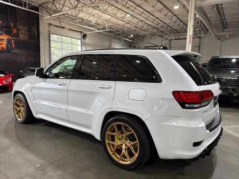 Used 2020 Jeep Grand Cherokee Trackhawk w/ Trailer Tow Group IV image 4