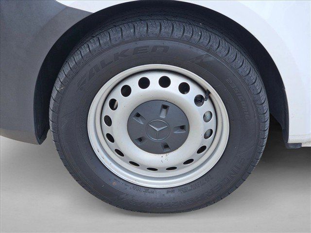 Used 2023 Mercedes-Benz Metris Passenger image 24