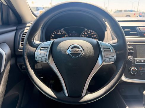 Used 2017 Nissan Altima 2.5 S w/ Power Driver Seat Package FWD image 14