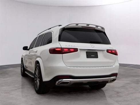 Certified 2025 Mercedes-Benz GLS 580 4MATIC image 7