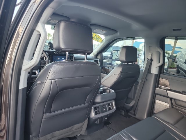 Used 2024 Ford F250 Lariat w/ Sport Appearance Package AWD/4WD image 13
