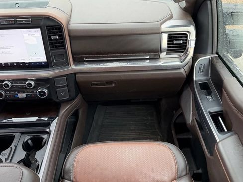 Used 2024 Ford F350 King Ranch AWD/4WD image 19