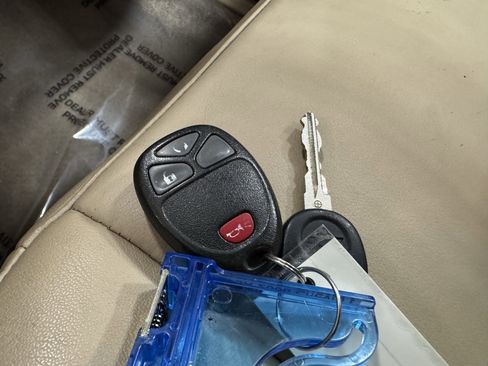 Used 2008 Chevrolet Equinox LTZ image 12