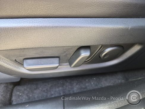 Certified 2025 MAZDA CX-70 Plug-In Hybrid w/ Premium Plus AWD/4WD image 21