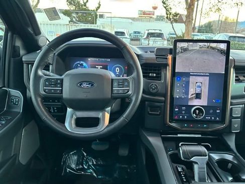 Used 2024 Ford F150 Lightning Lariat image 27