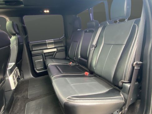 Used 2018 Ford F150 Lariat w/ Equipment Group 502A Luxury AWD/4WD image 24