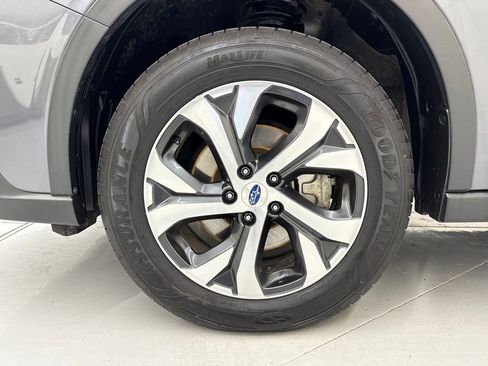 Used 2021 Subaru Outback Limited image 9