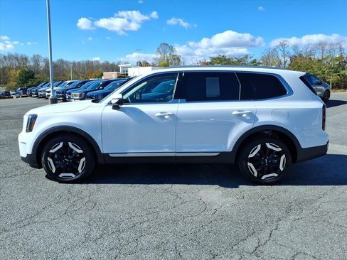 Used 2025 Kia Telluride EX image 7