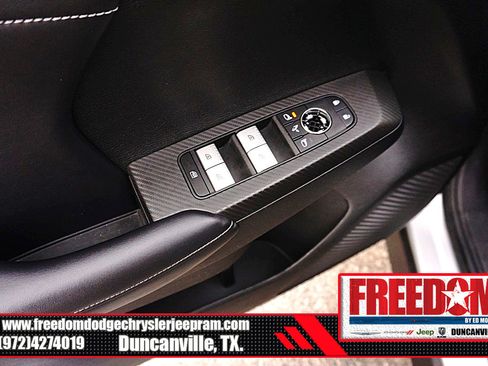 Used 2024 Mitsubishi Outlander SE image 40