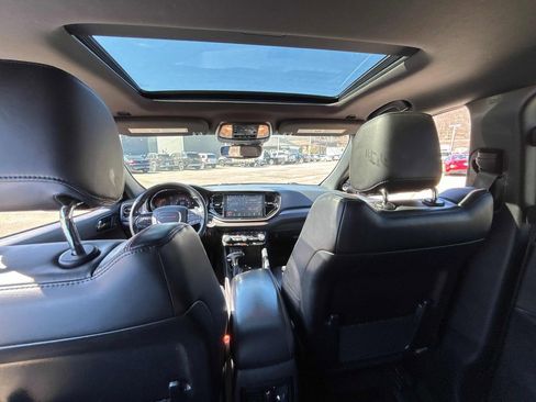 Used 2024 Dodge Durango GT image 28