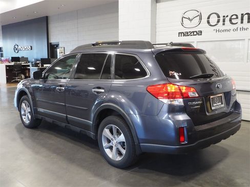 Used 2014 Subaru Outback 2.5i Limited image 22