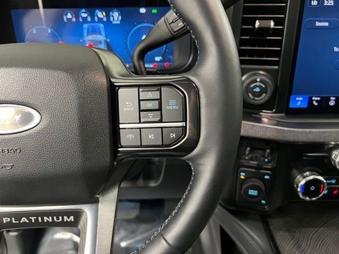 Used 2025 Ford F450 Platinum w/ FX4 Off-Road Package AWD/4WD image 28