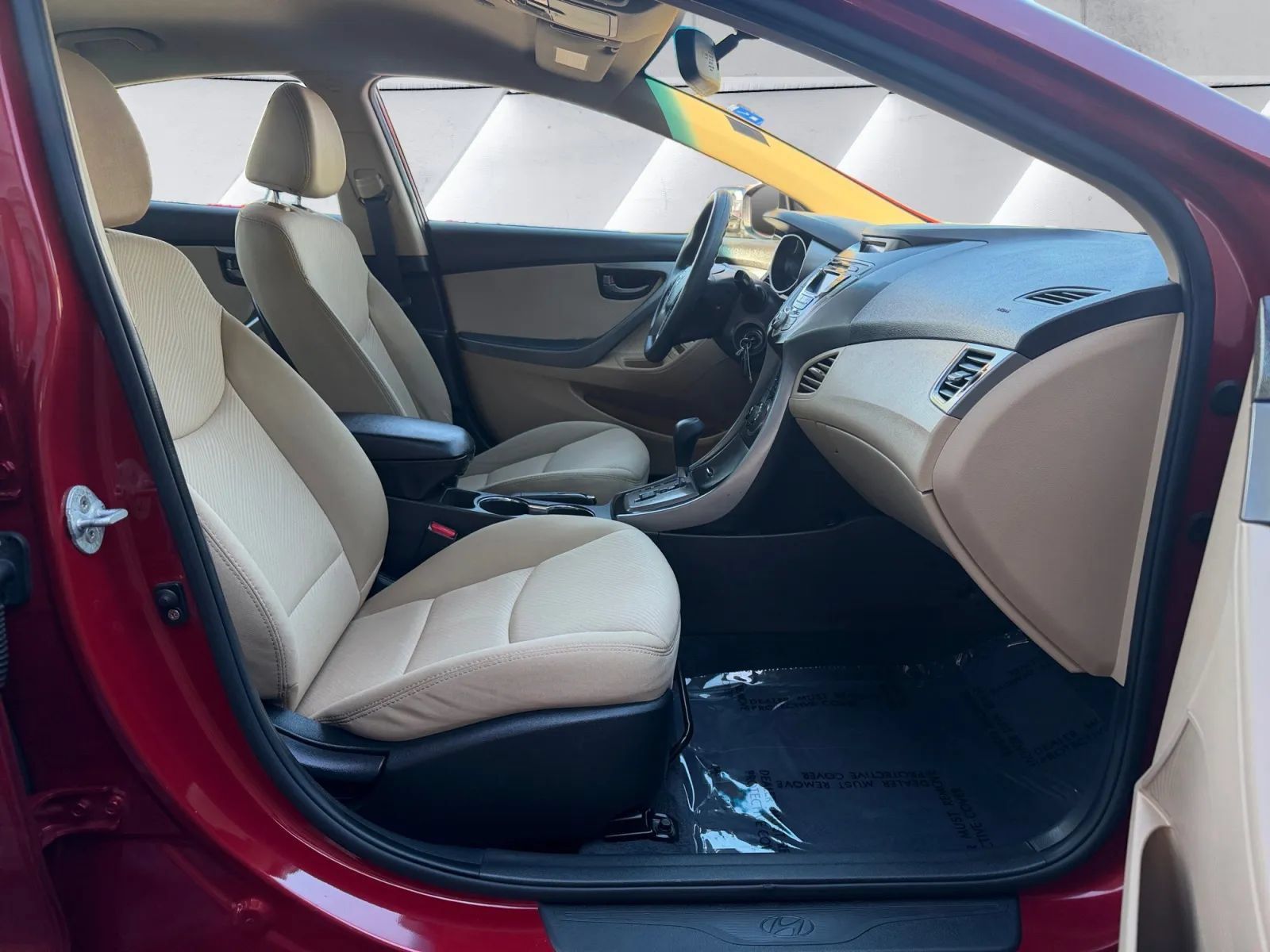Used 2013 Hyundai Elantra GLS w/ Preferred Pkg FWD image 15
