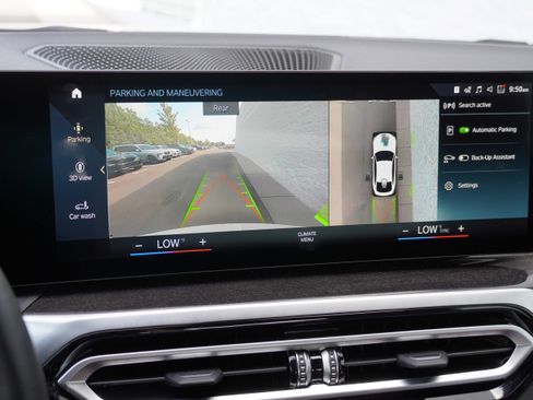 Used 2023 BMW i4 eDrive40 w/ Premium Package RWD image 26