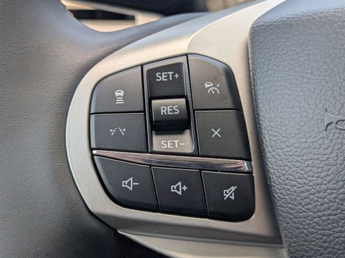 New 2026 Ford Explorer Active image 24