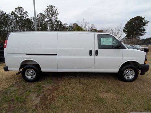 New 2025 Chevrolet Express 3500 Extended w/ Driver Convenience Package image 3
