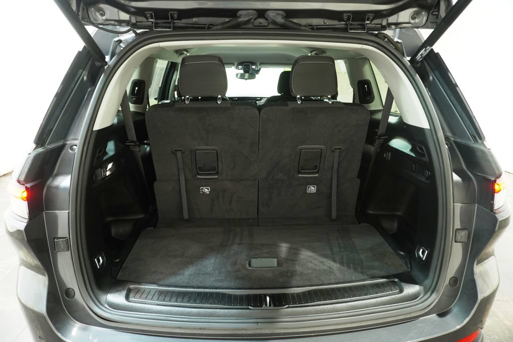 Used 2022 Jeep Grand Cherokee L Laredo w/ Luxury Tech Group I AWD/4WD image 7