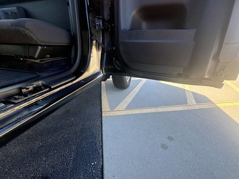 Used 2011 Chevrolet Colorado W/T image 22