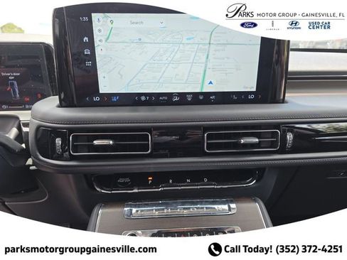 New 2025 Lincoln Aviator Reserve w/ Jet Appearance Package RWD image 21