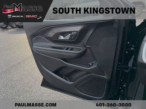 Certified 2022 GMC Terrain SLE w/ Driver Convenience Package image 10