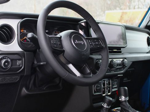 New 2026 Jeep Wrangler Unlimited Sport image 14