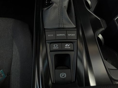 Used 2026 Toyota Camry LE FWD image 25
