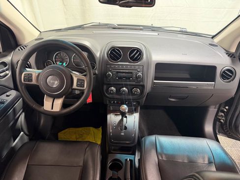 Used 2012 Jeep Compass Limited w/ Sun/Sound Group AWD/4WD image 18