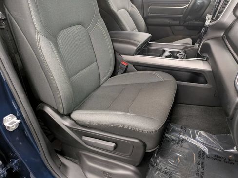 Used 2023 RAM 1500 Big Horn AWD/4WD image 37