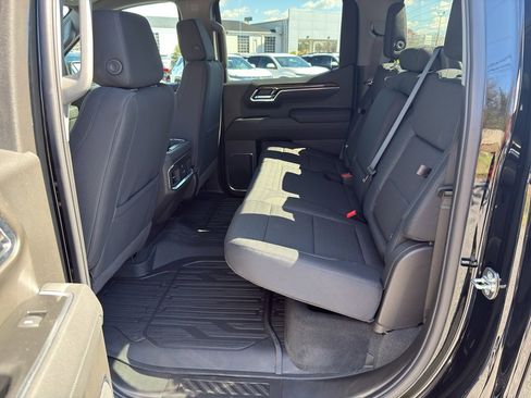 New 2026 GMC Sierra 1500 Elevation image 18